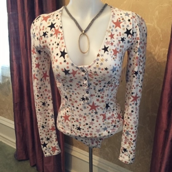 Free People Tops - FREE PEOPLE white long sleeve bodysuit XS (NWT)